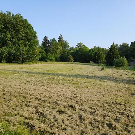 Les Du Chateau De Werde Landhaus