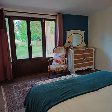 Les Du Chateau De Werde