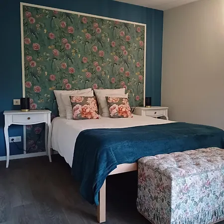 Les Du Chateau De Werde