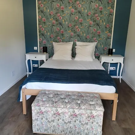 Les Du Chateau De Werde *