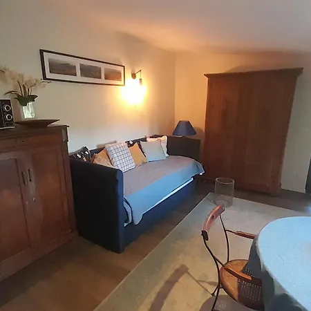 Les Du Chateau De Werde